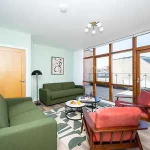 3* Aparthotel Staycity Augustine